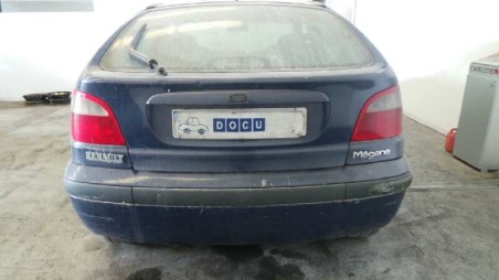 renault megane i fase 2 berlina (ba0) 1999-2002 del año 2000