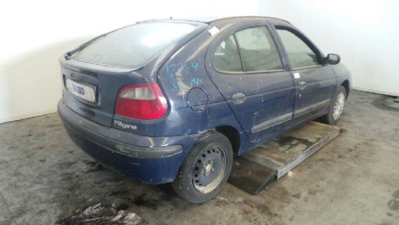 renault megane i fase 2 berlina (ba0) 1999-2002 del año 2000