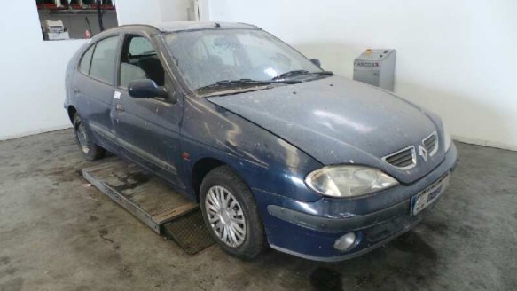 renault megane i fase 2 berlina (ba0) 1999-2002 del año 2000