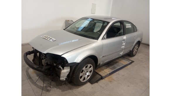 volkswagen passat berlina (3b3) 2000-2005 del año 2004