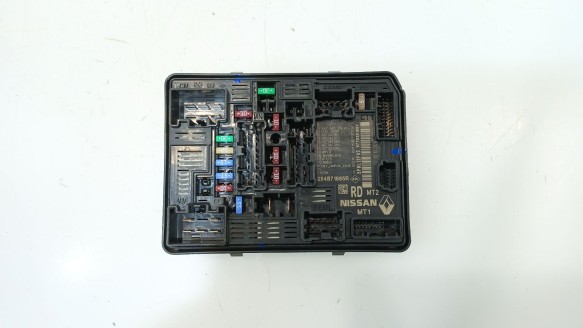 Recambio de caja reles / fusibles para dacia jogger (rk_) 2022- 1.6 hybrid 140 referencia OEM IAM 284B71965R 284B71965R 