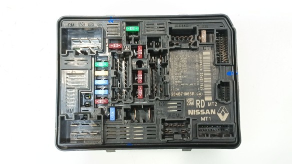 Recambio de caja reles / fusibles para dacia jogger (rk_) 2022- 1.6 hybrid 140 referencia OEM IAM 284B71965R 284B71965R 