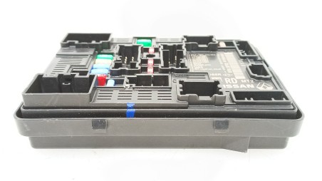 Recambio de caja reles / fusibles para dacia jogger (rk_) 2022- 1.6 hybrid 140 referencia OEM IAM 284B71965R 284B71965R 