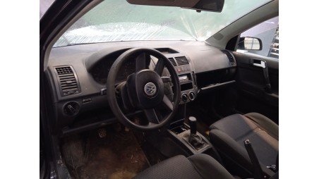 volkswagen polo iv (9n_, 9a_) 2001-2014 del año 2003