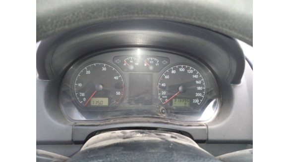 volkswagen polo iv (9n_, 9a_) 2001-2014 del año 2003