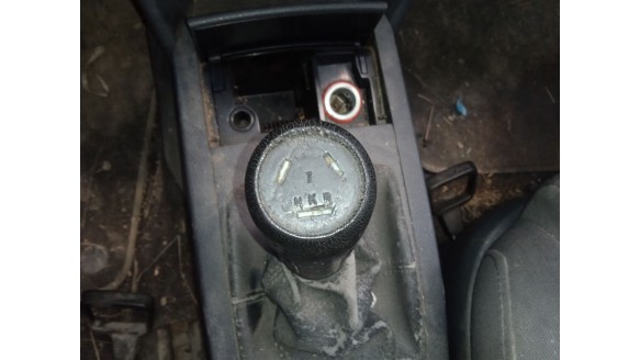 volkswagen polo iv (9n_, 9a_) 2001-2014 del año 2003