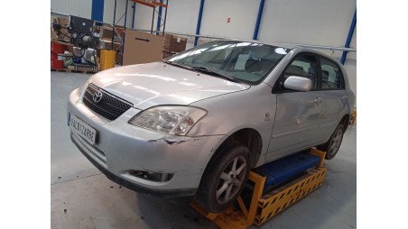 toyota corolla (_e12_) 2001-2007 del año 2002