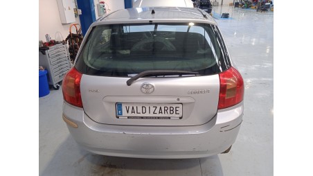 toyota corolla (_e12_) 2001-2007 del año 2002