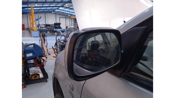 toyota corolla (_e12_) 2001-2007 del año 2002