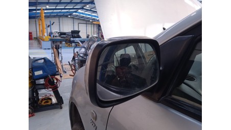 toyota corolla (_e12_) 2001-2007 del año 2002