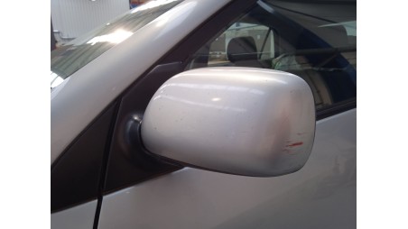 toyota corolla (_e12_) 2001-2007 del año 2002