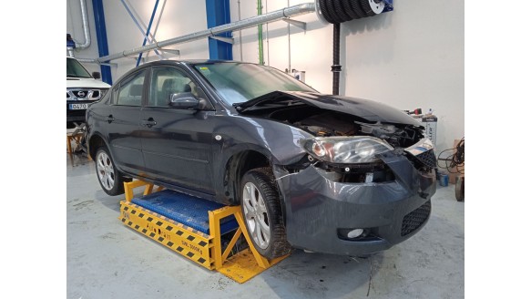 mazda 3 sedán (bk) 1999-2009 del año 2007