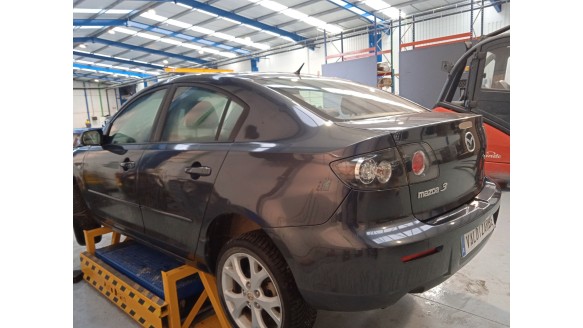 mazda 3 sedán (bk) 1999-2009 del año 2007