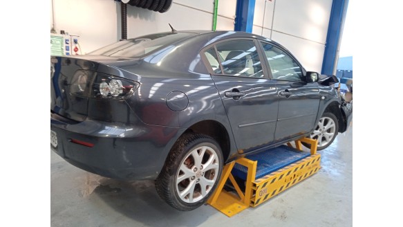 mazda 3 sedán (bk) 1999-2009 del año 2007