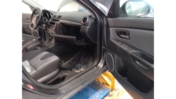 mazda 3 sedán (bk) 1999-2009 del año 2007