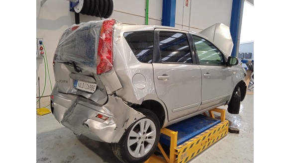 nissan note (e11, ne11) 2005-2013 del año 2011