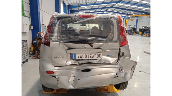 nissan note (e11, ne11) 2005-2013 del año 2011