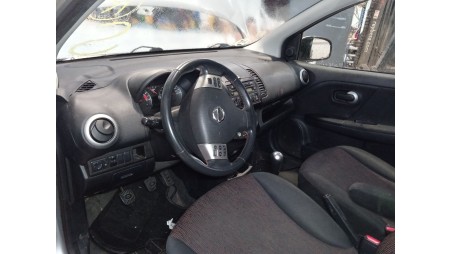 nissan note (e11, ne11) 2005-2013 del año 2011