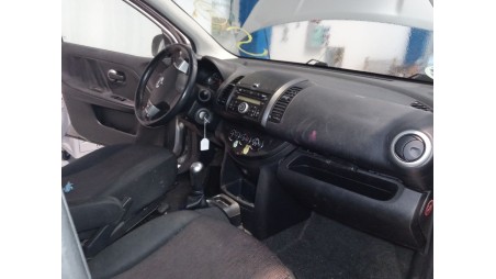 nissan note (e11, ne11) 2005-2013 del año 2011