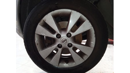 nissan note (e11, ne11) 2005-2013 del año 2011