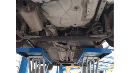 nissan note (e11, ne11) 2005-2013 del año 2011