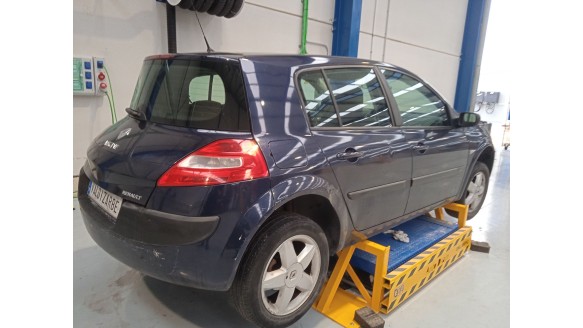 renault megane ii (bm0/1_, cm0/1_) 2001-2012 del año 2006