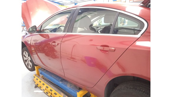 opel insignia a (g09) 2008-2017 del año 2009