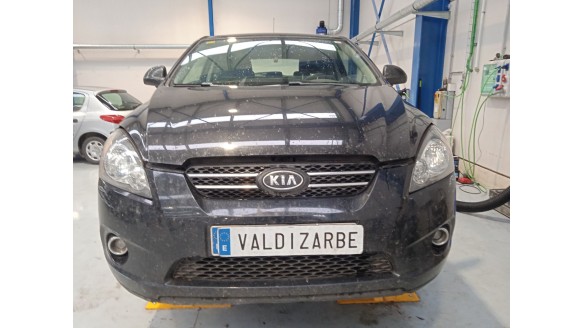 kia cee´d hatchback (ed) 2006-2012 del año 2010