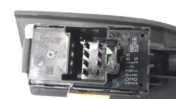 Recambio de mando elevalunas trasero izquierdo para opel ampera 2011-2015 excellence referencia OEM IAM 20970300 20933566 209335