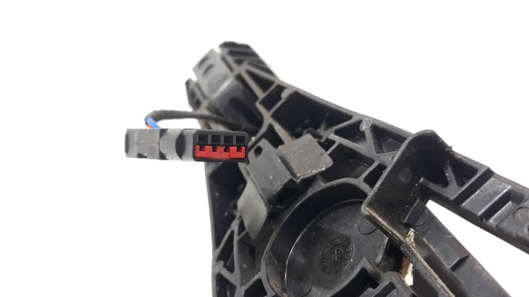 Recambio de maneta exterior trasera derecha para opel ampera 2011-2015 excellence referencia OEM IAM 13577719 13577719 13577719