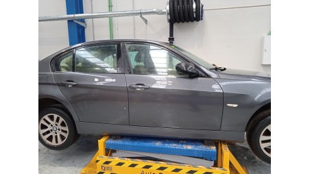 bmw 3 (e90) 2004-2012 del año 2006