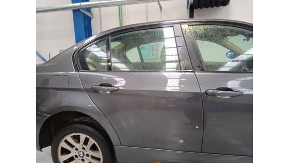 bmw 3 (e90) 2004-2012 del año 2006