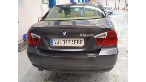 bmw 3 (e90) 2004-2012 del año 2006
