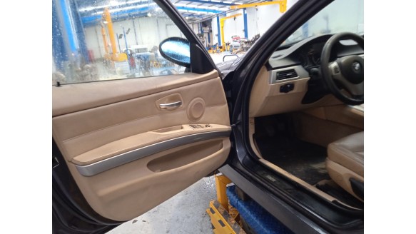 bmw 3 (e90) 2004-2012 del año 2006