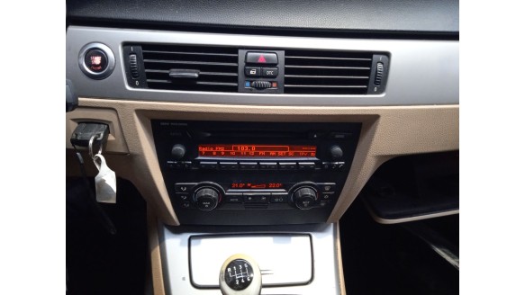 bmw 3 (e90) 2004-2012 del año 2006