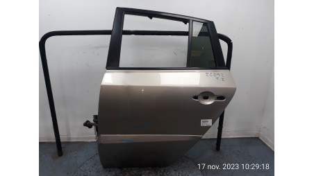 Recambio de puerta trasera izquierda para renault koleos 2008-2015 privilege referencia OEM IAM 821010028R 821010028R 