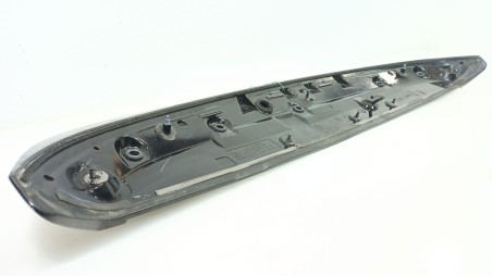 Recambio de aleron trasero para hyundai i30 (gd) 2011- 1.4 crdi referencia OEM IAM 87211A6001 87210A6001 