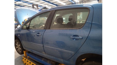 peugeot 307 (3a/c) 2000-2012 del año 2006