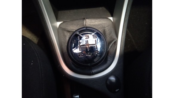 peugeot 307 (3a/c) 2000-2012 del año 2006