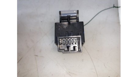 Recambio de mando elevalunas trasero derecho para land rover evoque 2011-2018 se referencia OEM IAM GJ3214717AA GJ3214717AA 