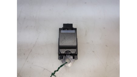 Recambio de mando elevalunas trasero derecho para land rover evoque 2011-2018 se referencia OEM IAM GJ3214717AA GJ3214717AA 