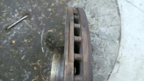 Recambio de disco freno delantero para audi a8 (4e2) 2002-2010 4.2 quattro referencia OEM IAM 4D0615301J 4D0615301J 