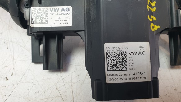 Recambio de mando multifuncion para seat leon (5f1) 2012-2021 1.5 tsi referencia OEM IAM 5Q1953521AA  