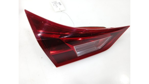 Recambio de piloto trasero izquierdo interior para toyota auris 2012-2019 active referencia OEM IAM 8159102450 8159102450 