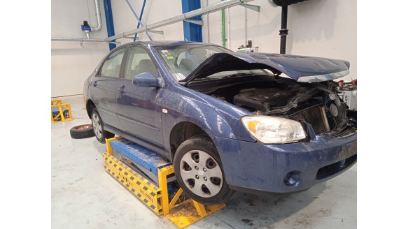 kia cerato i sedán (ld) 2004-2011 del año 2005