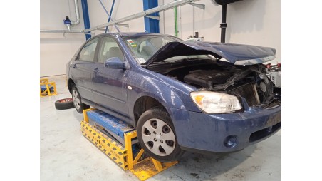 kia cerato i sedán (ld) 2004-2011 del año 2005