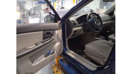 kia cerato i sedán (ld) 2004-2011 del año 2005