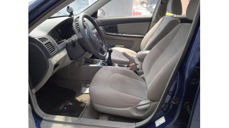 kia cerato i sedán (ld) 2004-2011 del año 2005