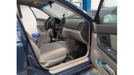 kia cerato i sedán (ld) 2004-2011 del año 2005