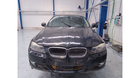 bmw 3 (e90) 2004-2012 del año 2009